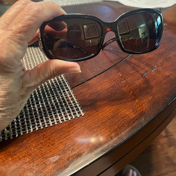 Fendi Brown Sunglasses with Swarovski crystal Fendi logo on temple Made in Italy